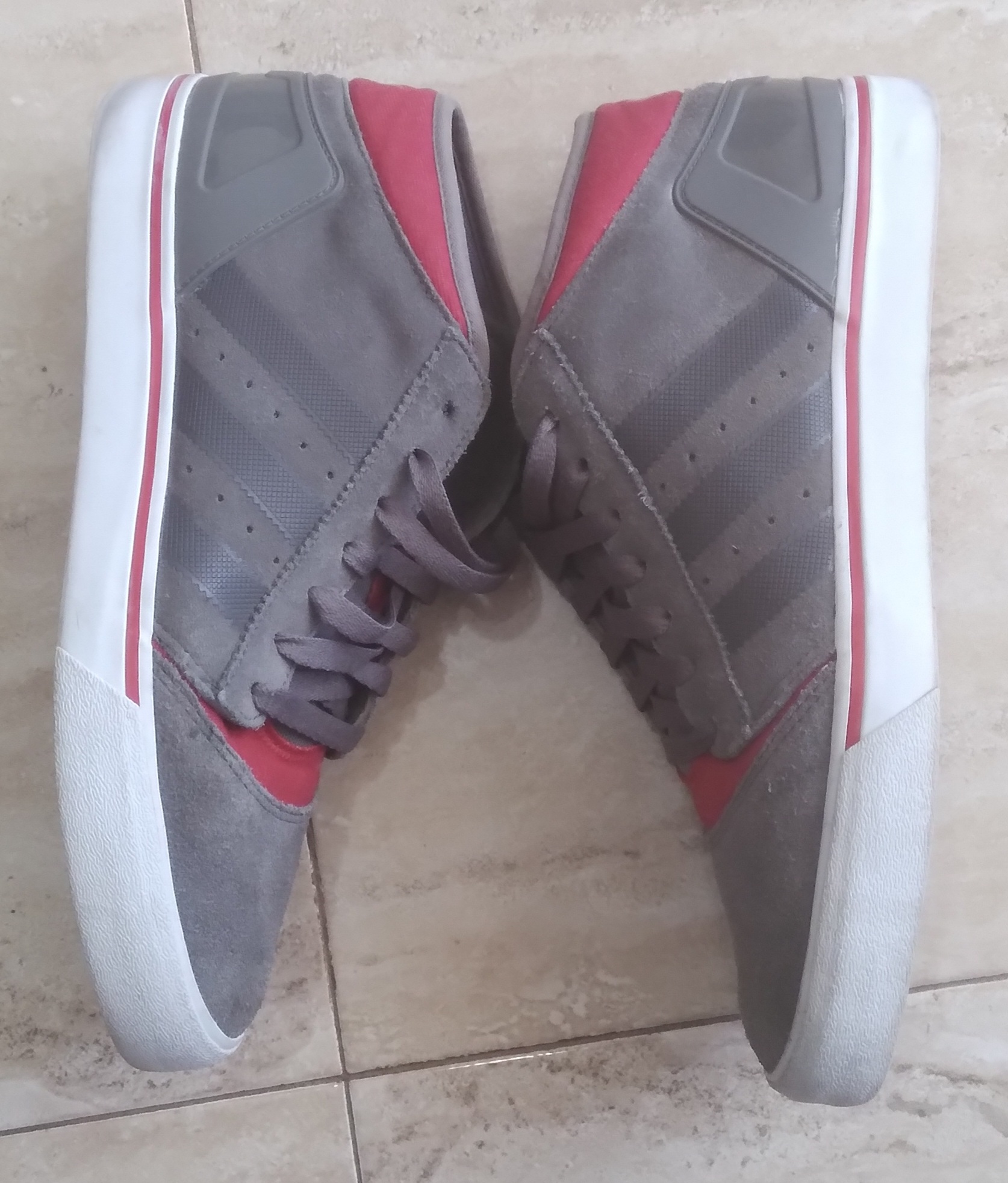 Chaussure adidas